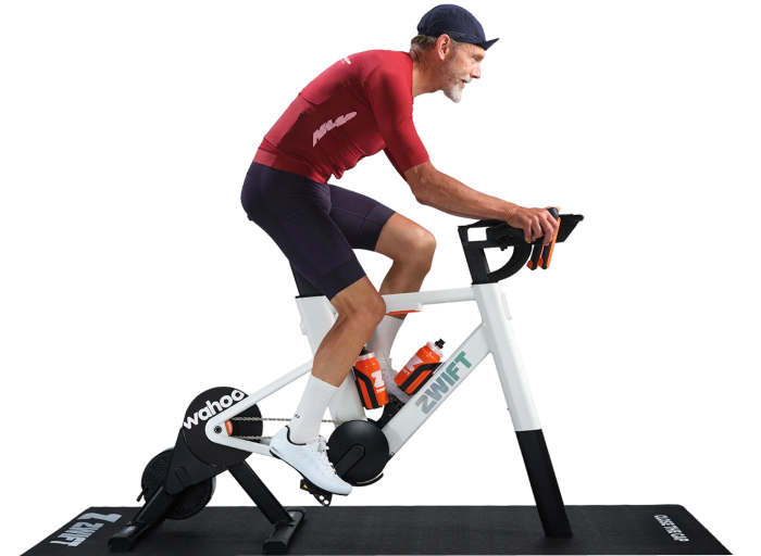 Sykkelrulle - Zwift Ride - Person bruker rulle.png