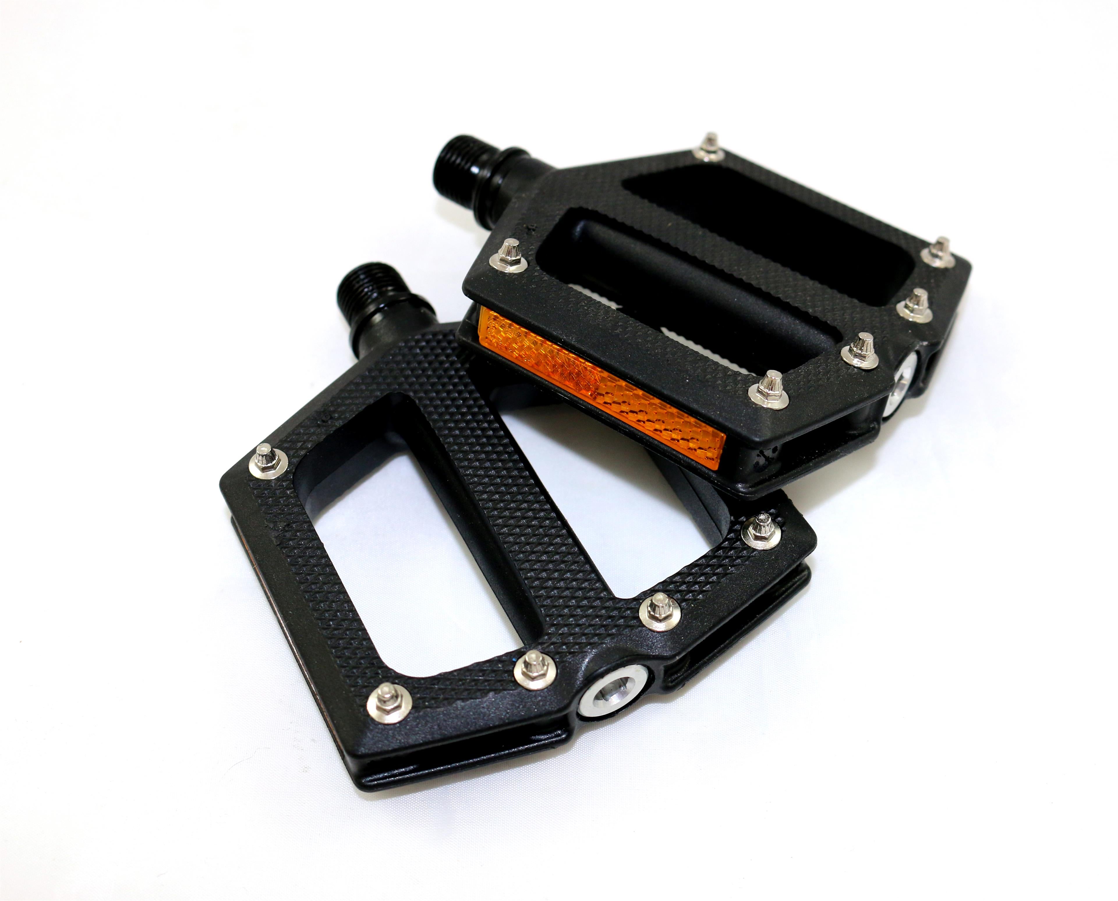 Woom 9/16 Plattform Pedaler by Sykkelkomponenter