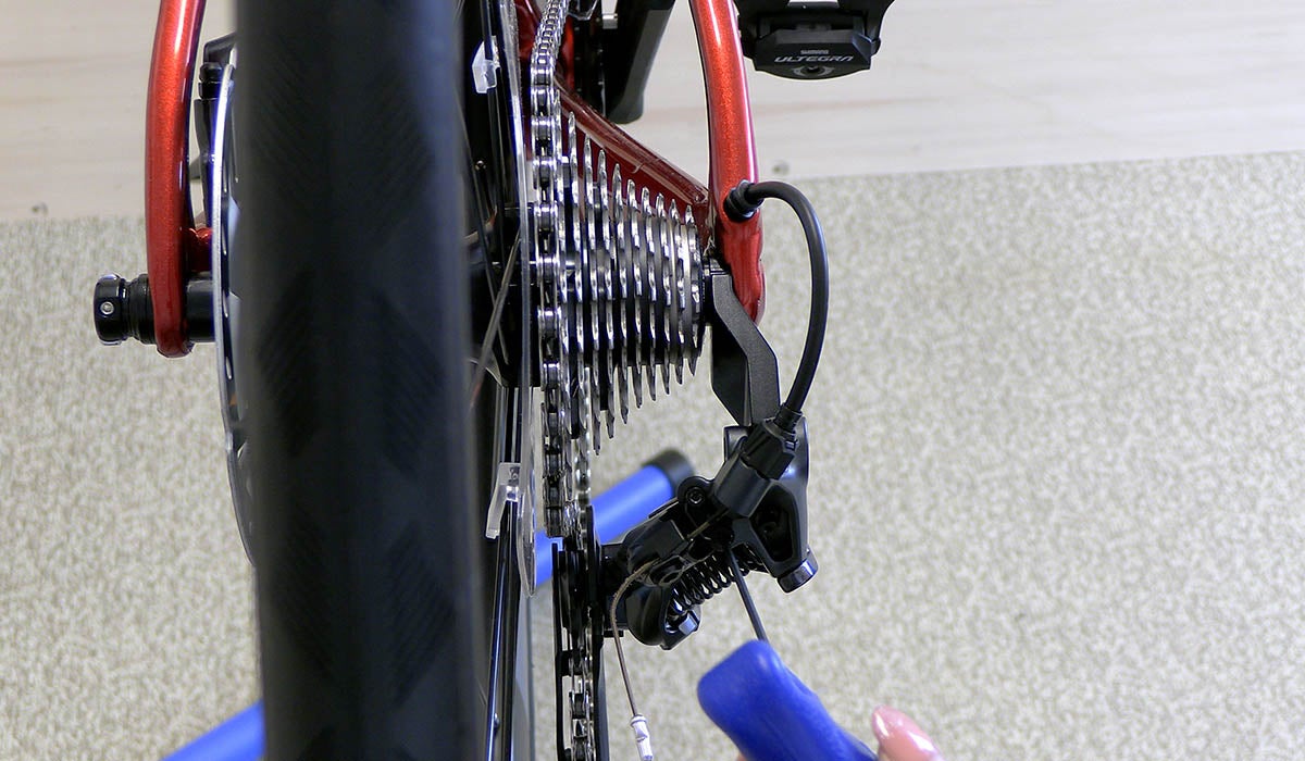 Hvordan justere mekanisk bakgir på sykkel