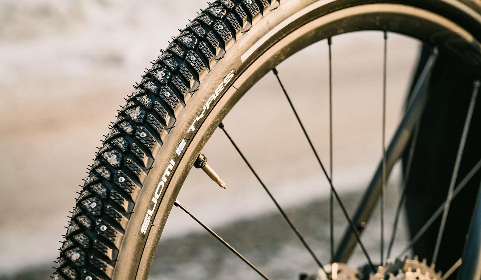 Piggdekk fra Suomi Tyres