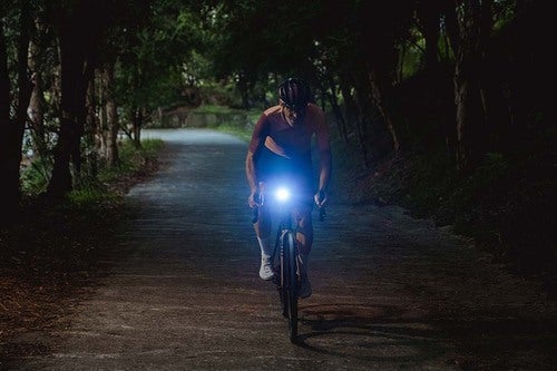 Lezyne lys opp kvelden.jpg