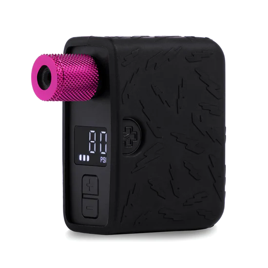 Muc-Off AirMach Pro Elektrisk Minipumpe by Sykkelkomponenter